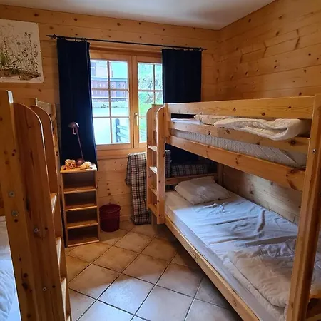 Pinson 17 Lägenhet Champoussin